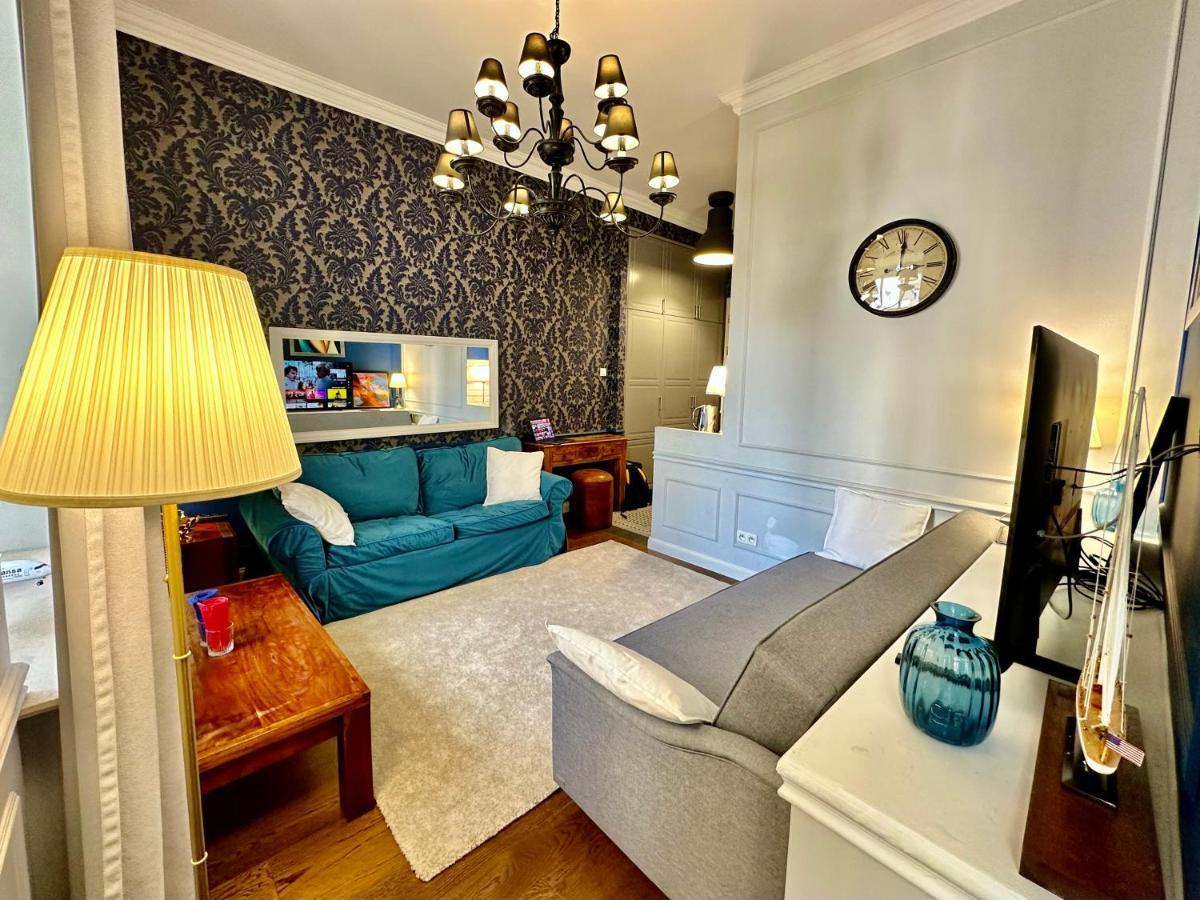 Decor Metro Wifi 300 Mbs 65Tv Netflix Hbo Apartment Варшава Екстериор снимка